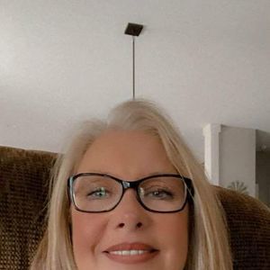 Meet your Posher, Sherri